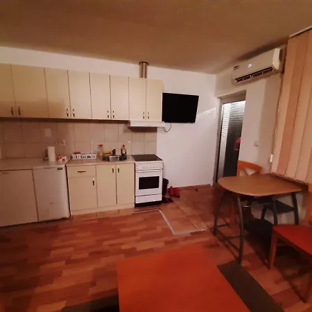Daire Apartman Zmaj *